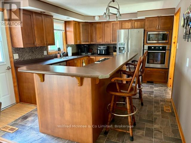 925 Old Durham Road, Brockton, Ontario  N0G 2V0 - Photo 6 - X13437164