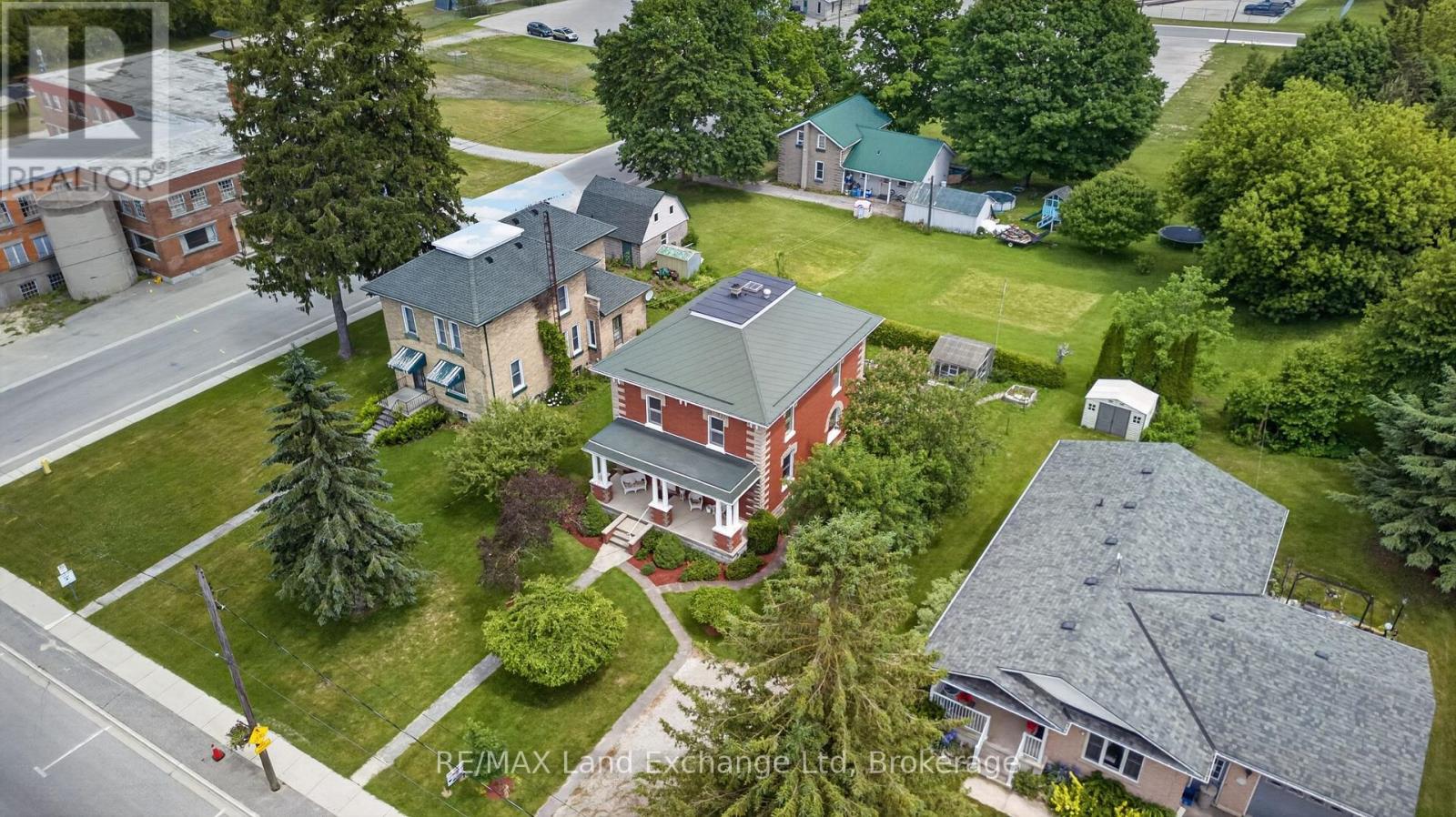 484 Queen Street, North Huron, Ontario  N0M 1H0 - Photo 37 - X13437250