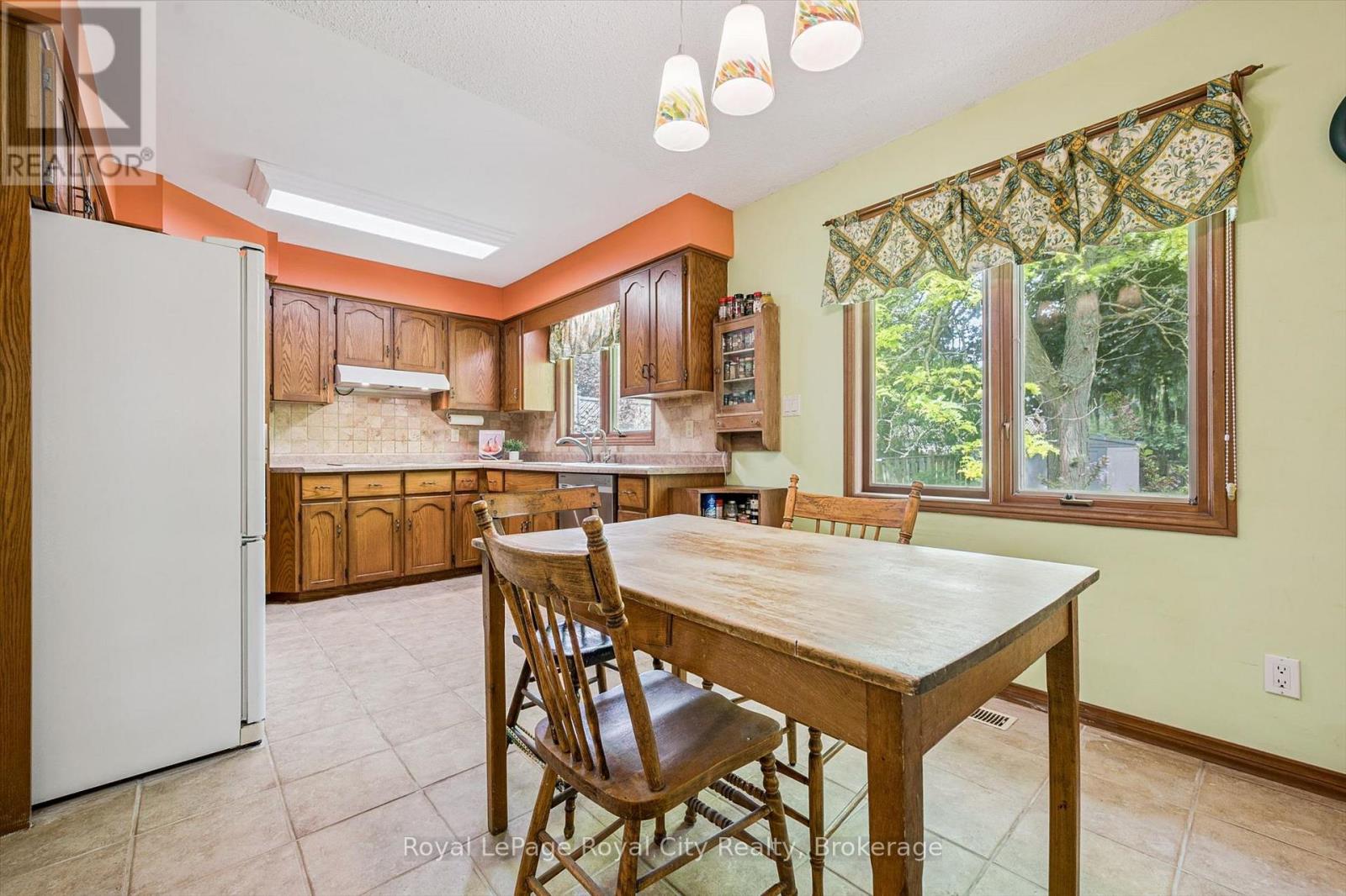 18 Mcelderry Road, Guelph, Ontario  N1G 4K3 - Photo 12 - X13437256