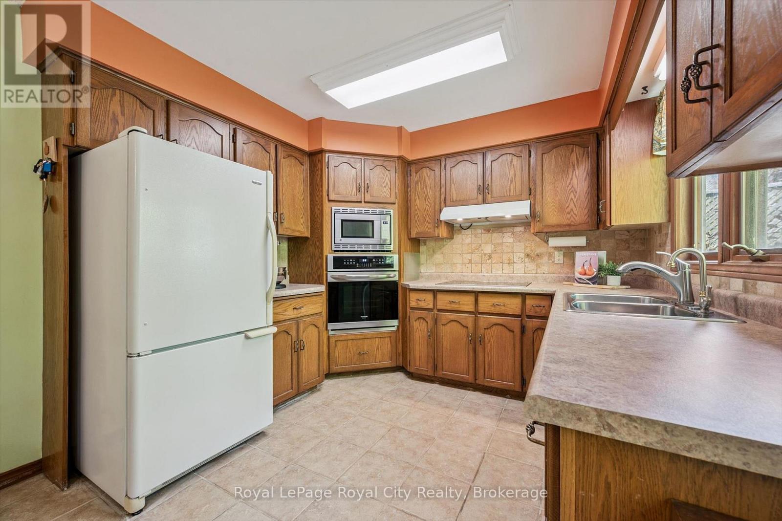18 Mcelderry Road, Guelph, Ontario  N1G 4K3 - Photo 14 - X13437256