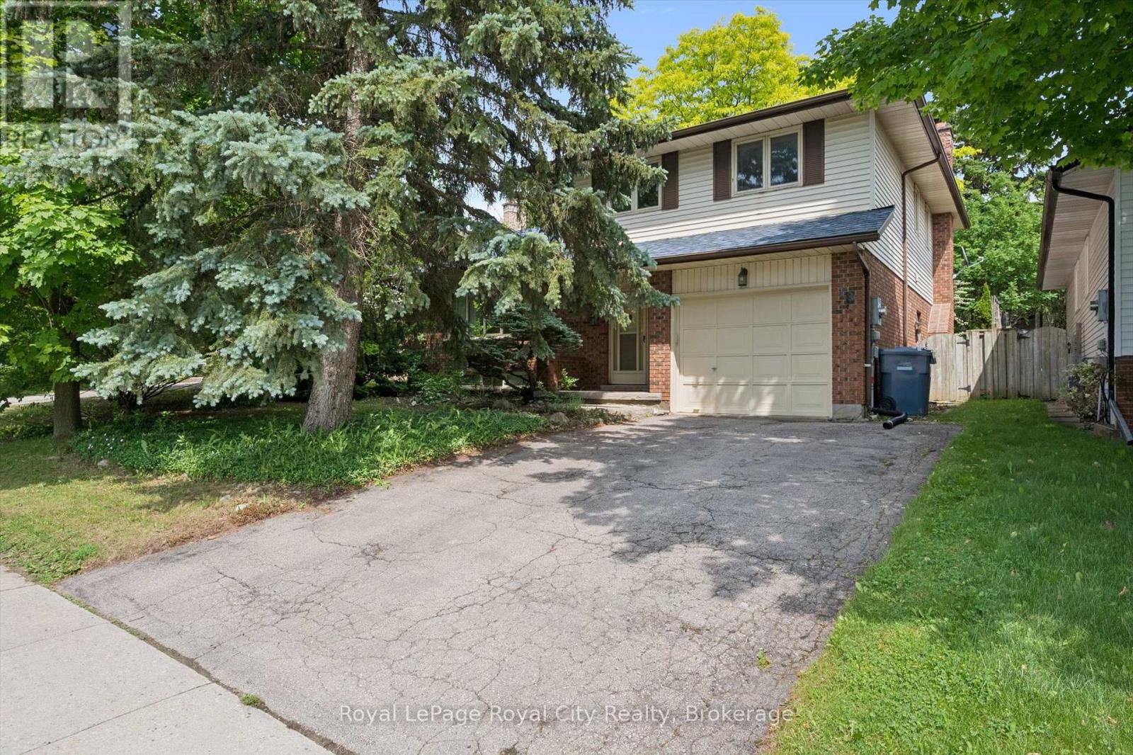 18 Mcelderry Road, Guelph, Ontario  N1G 4K3 - Photo 2 - X13437256