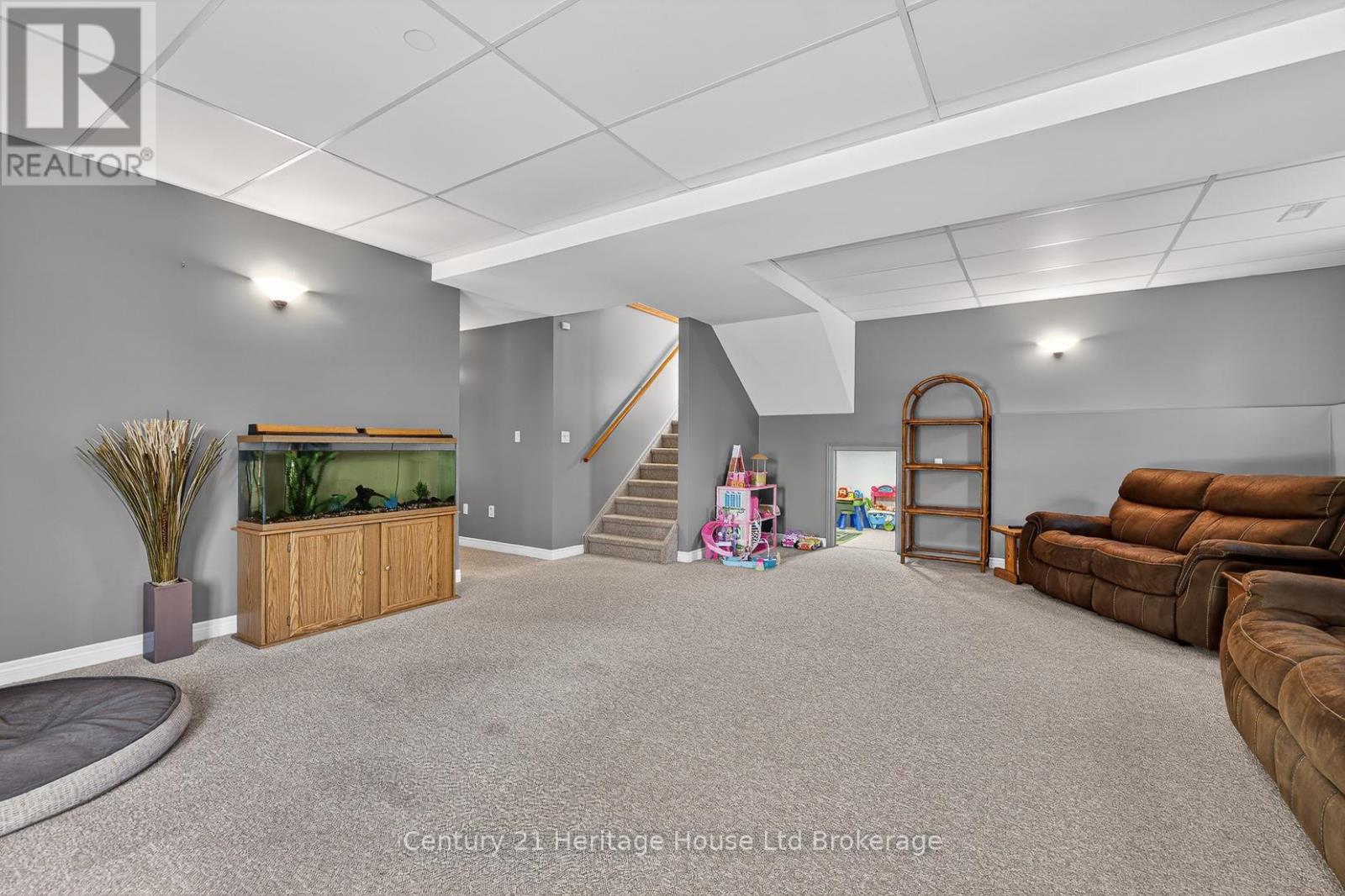 1567 Forestry Farm Road, Norfolk, Ontario  N0G 1G0 - Photo 20 - X13437712
