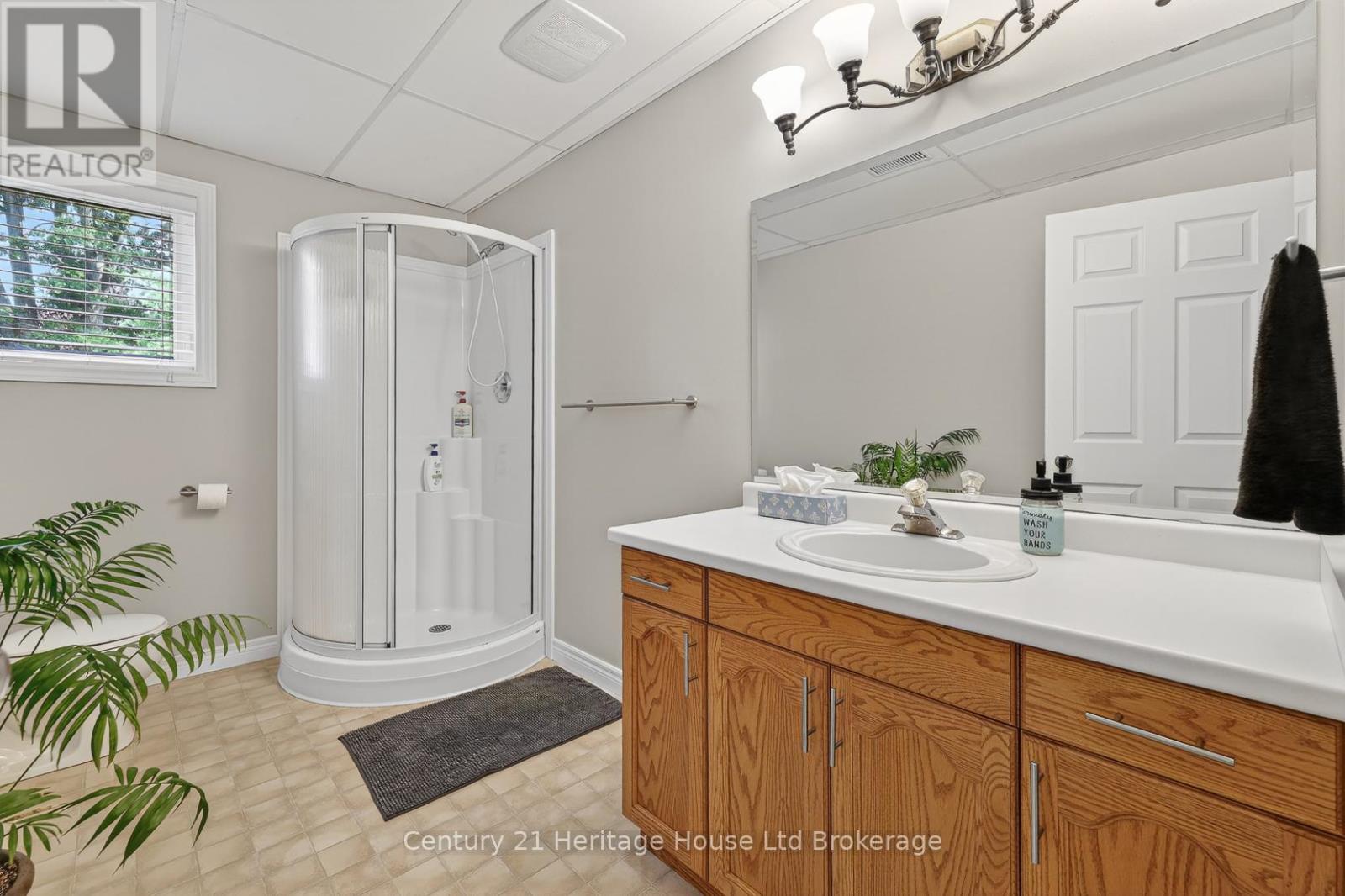 1567 Forestry Farm Road, Norfolk, Ontario  N0G 1G0 - Photo 24 - X13437712