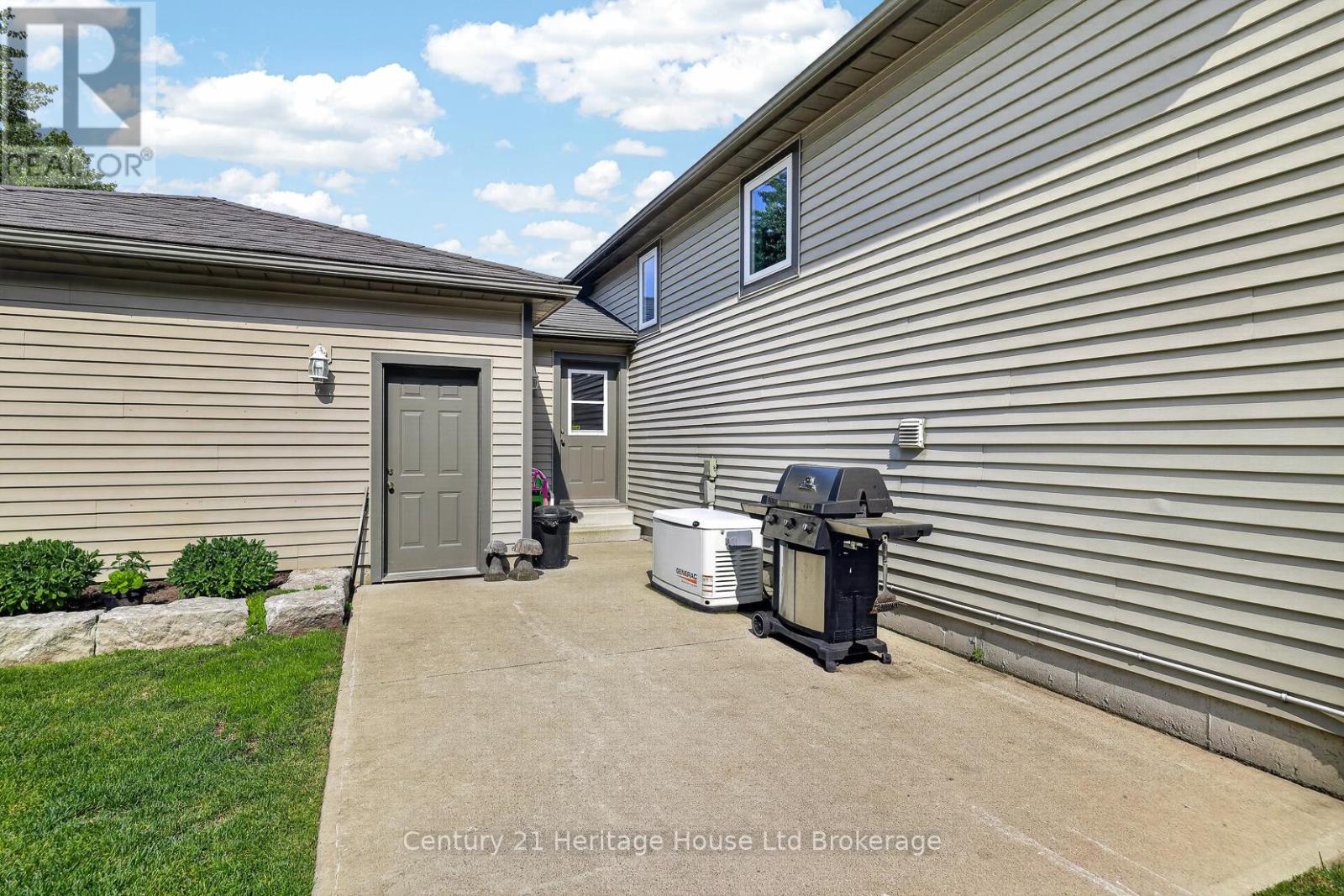 1567 Forestry Farm Road, Norfolk, Ontario  N0G 1G0 - Photo 29 - X13437712