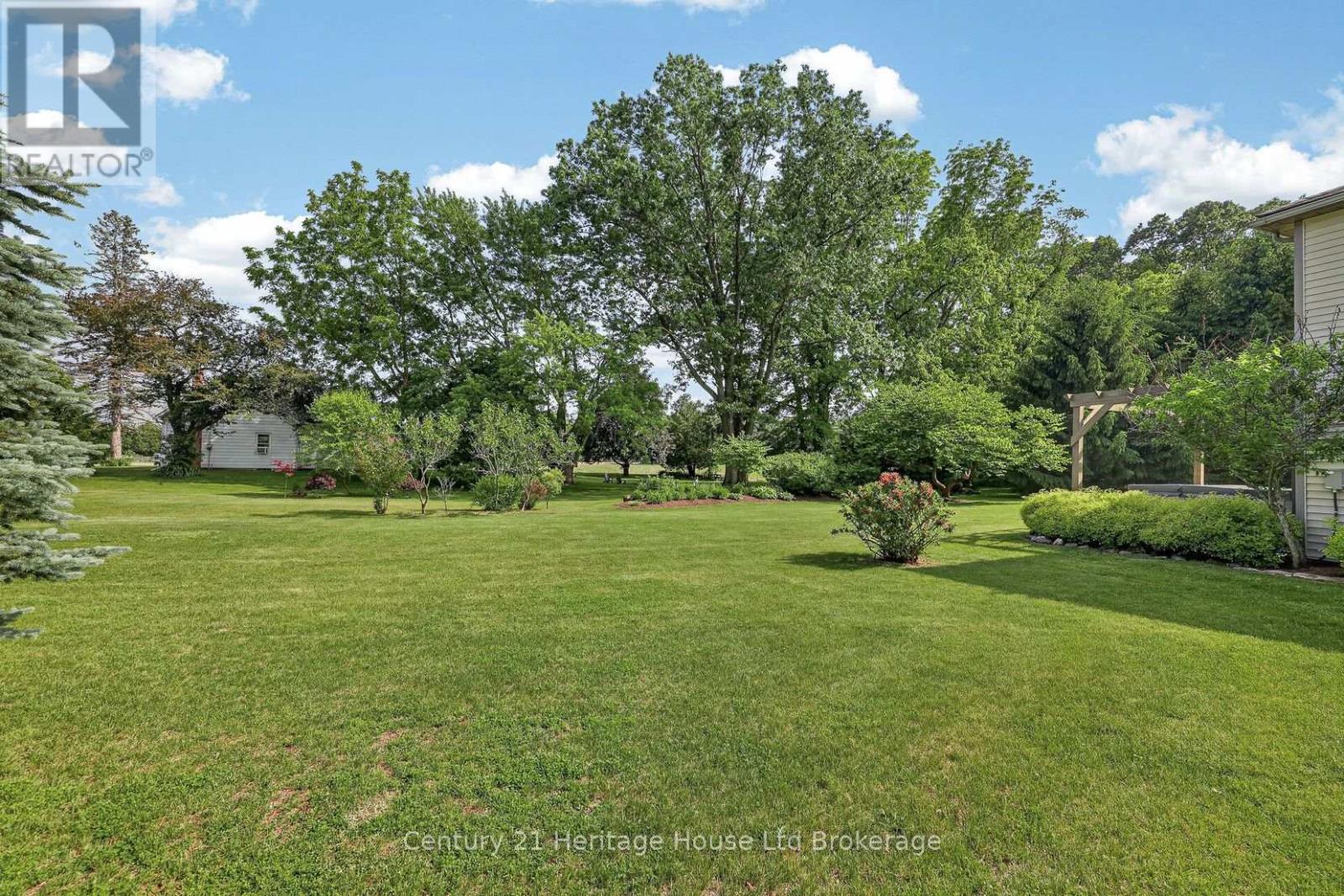 1567 Forestry Farm Road, Norfolk, Ontario  N0G 1G0 - Photo 31 - X13437712