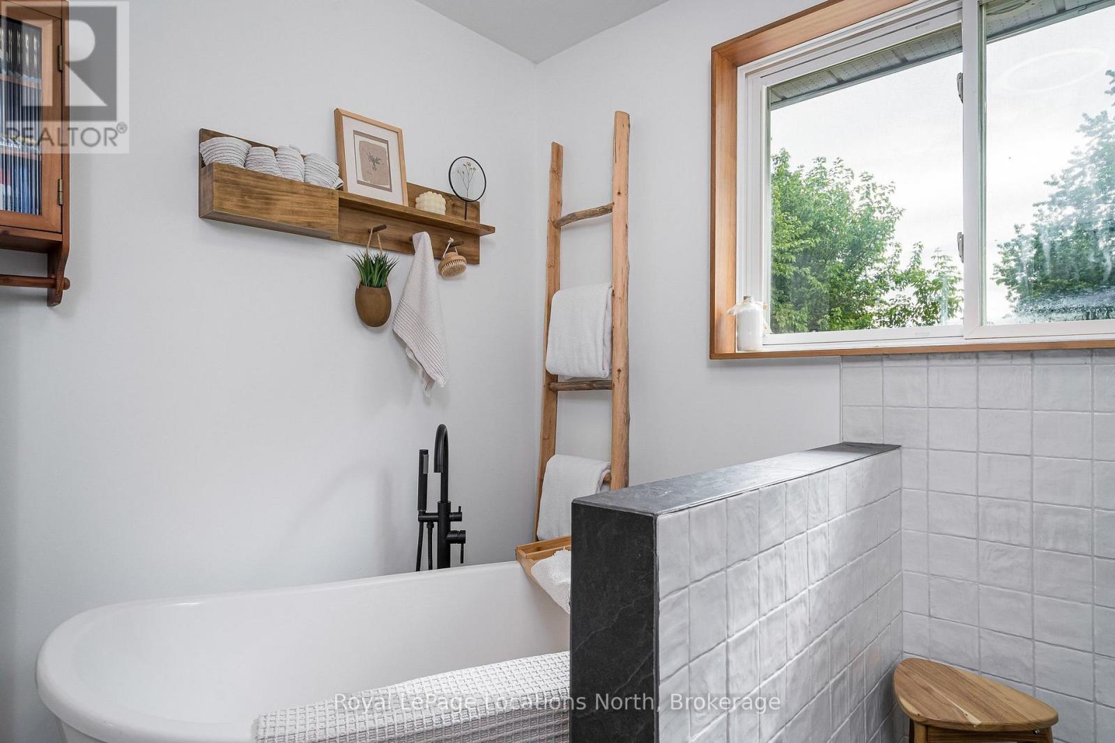 46 Townley Street, Clearview, Ontario  L0M 1P0 - Photo 26 - S13437780