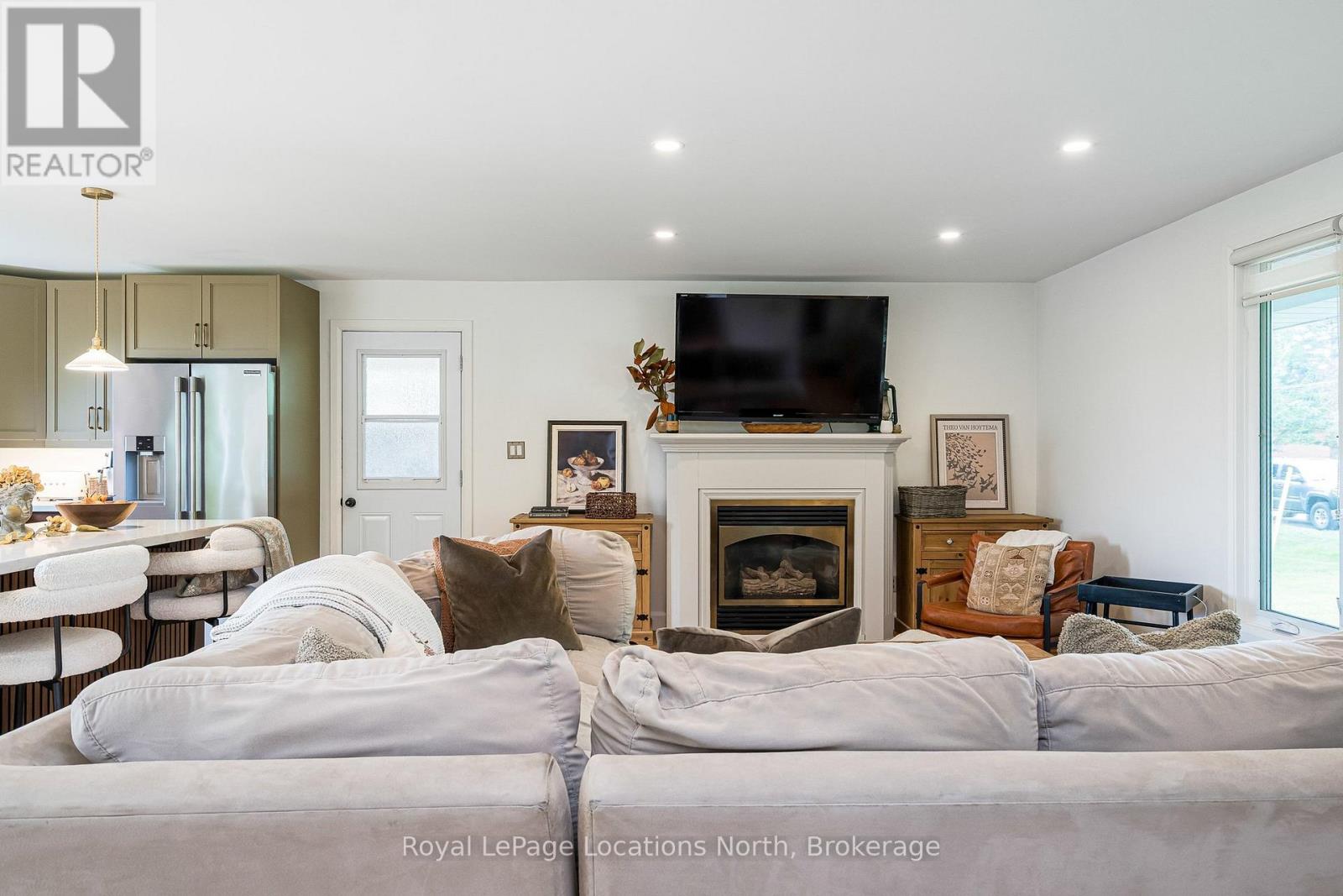 46 Townley Street, Clearview, Ontario  L0M 1P0 - Photo 32 - S13437780