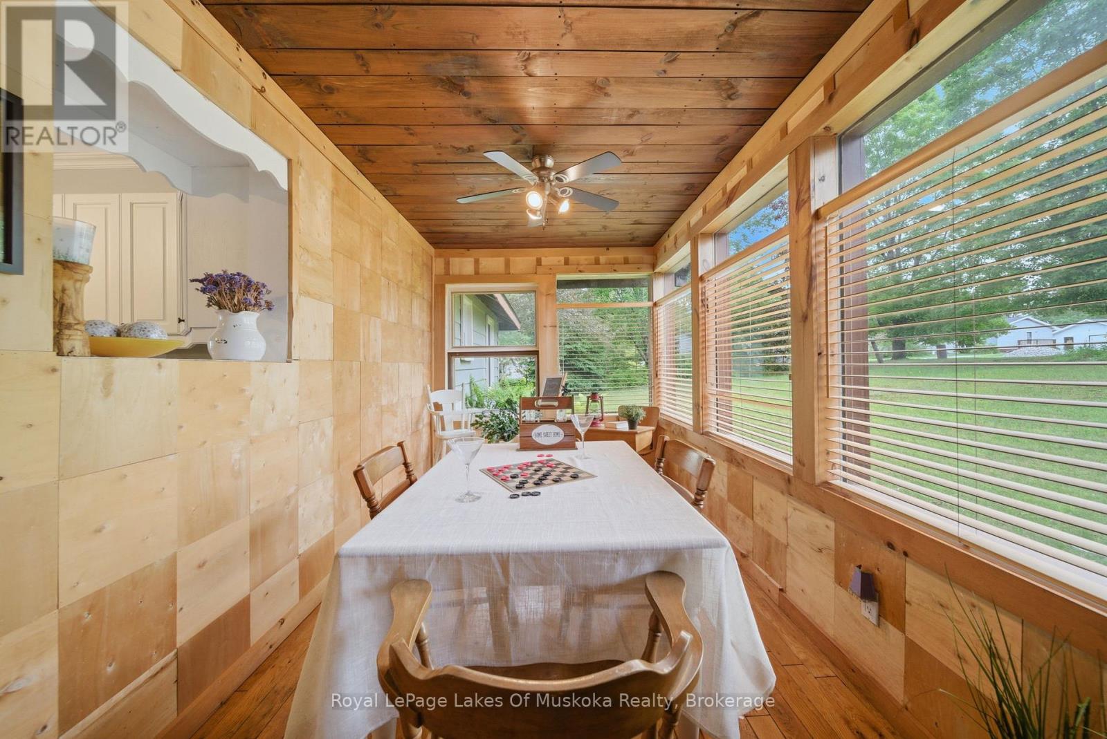 11 Carol Street W, Lake Of Bays, Ontario  P0B 1A0 - Photo 14 - X13437564