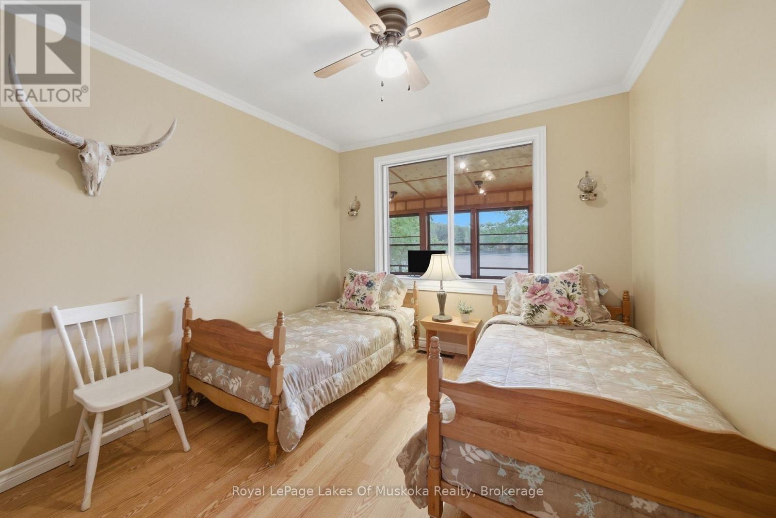 11 Carol Street W, Lake Of Bays, Ontario  P0B 1A0 - Photo 23 - X13437564