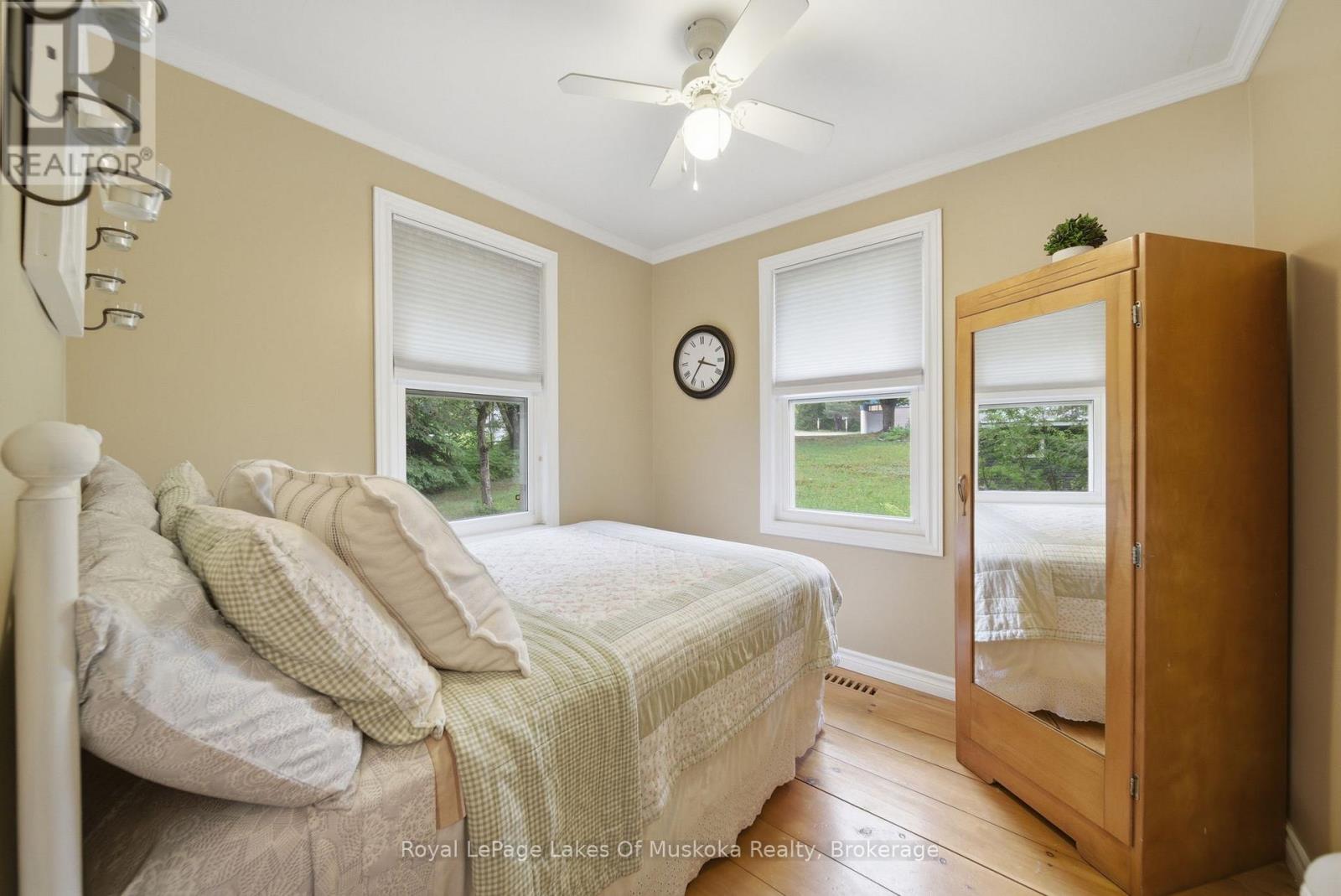 11 Carol Street W, Lake Of Bays, Ontario  P0B 1A0 - Photo 25 - X13437564