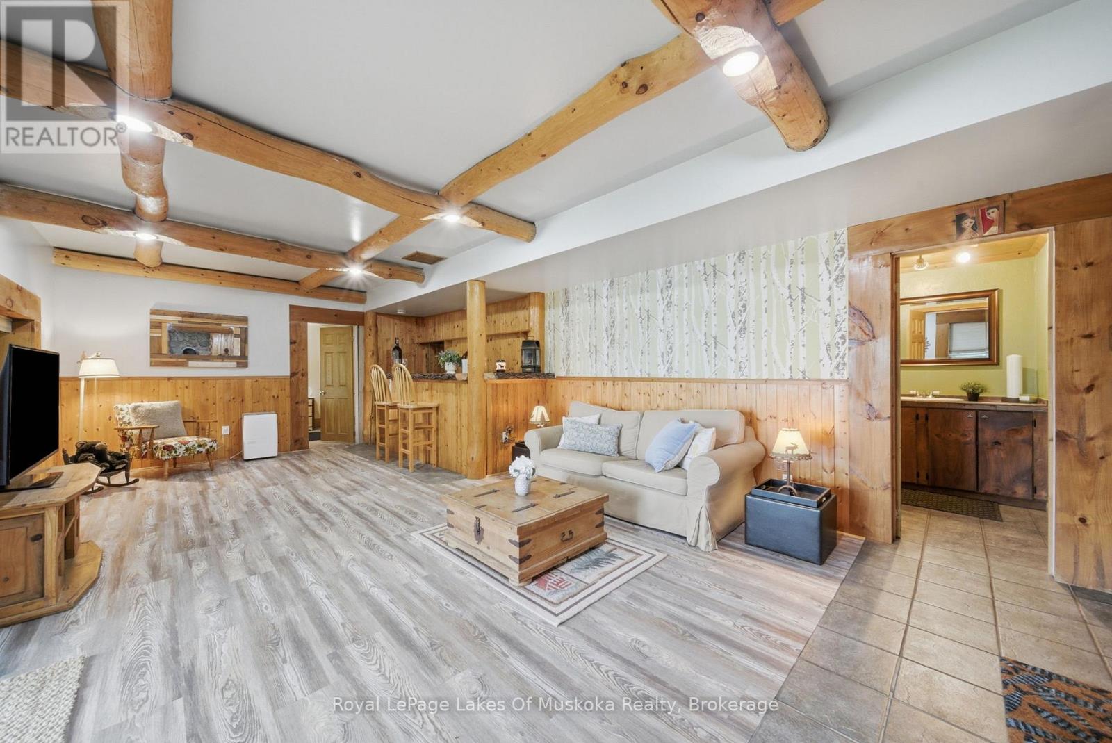 11 Carol Street W, Lake Of Bays, Ontario  P0B 1A0 - Photo 30 - X13437564