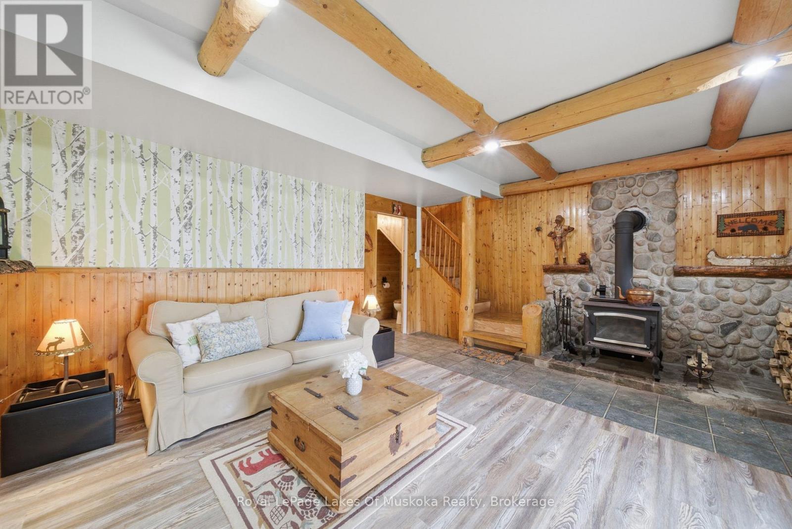 11 Carol Street W, Lake Of Bays, Ontario  P0B 1A0 - Photo 31 - X13437564