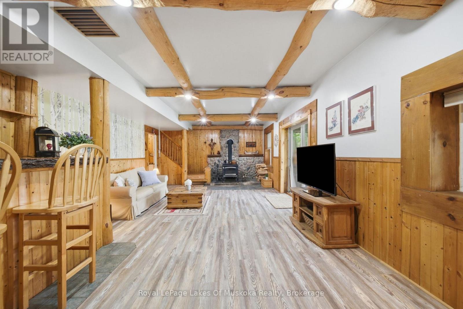11 Carol Street W, Lake Of Bays, Ontario  P0B 1A0 - Photo 32 - X13437564