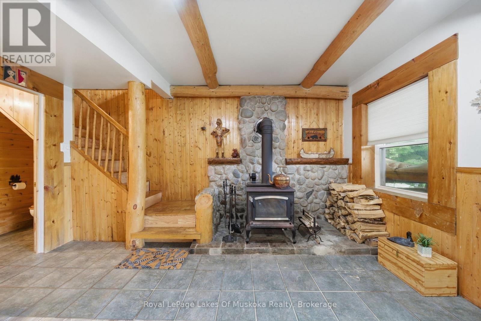11 Carol Street W, Lake Of Bays, Ontario  P0B 1A0 - Photo 34 - X13437564