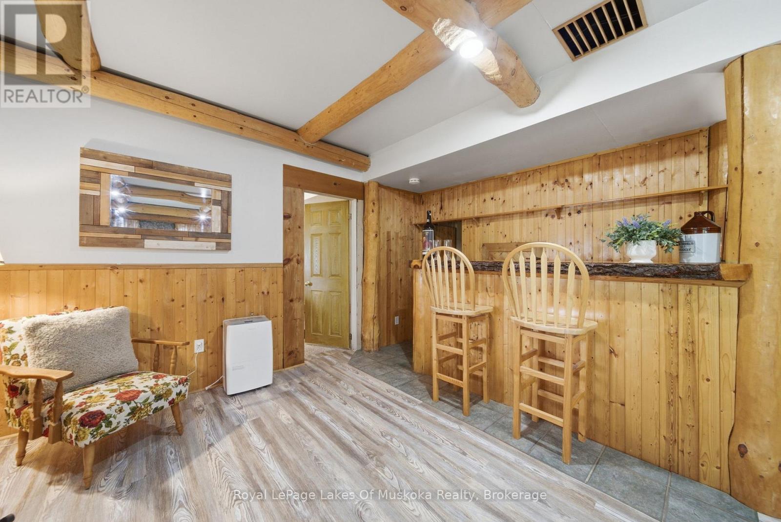 11 Carol Street W, Lake Of Bays, Ontario  P0B 1A0 - Photo 36 - X13437564