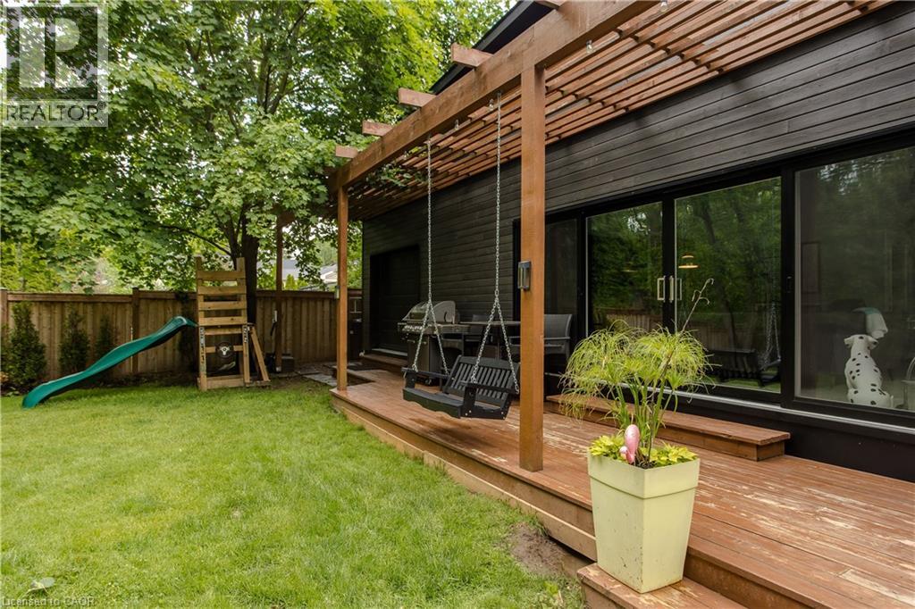 272 Goodram Drive, Burlington, Ontario  L7L 2J5 - Photo 8 - 40839194