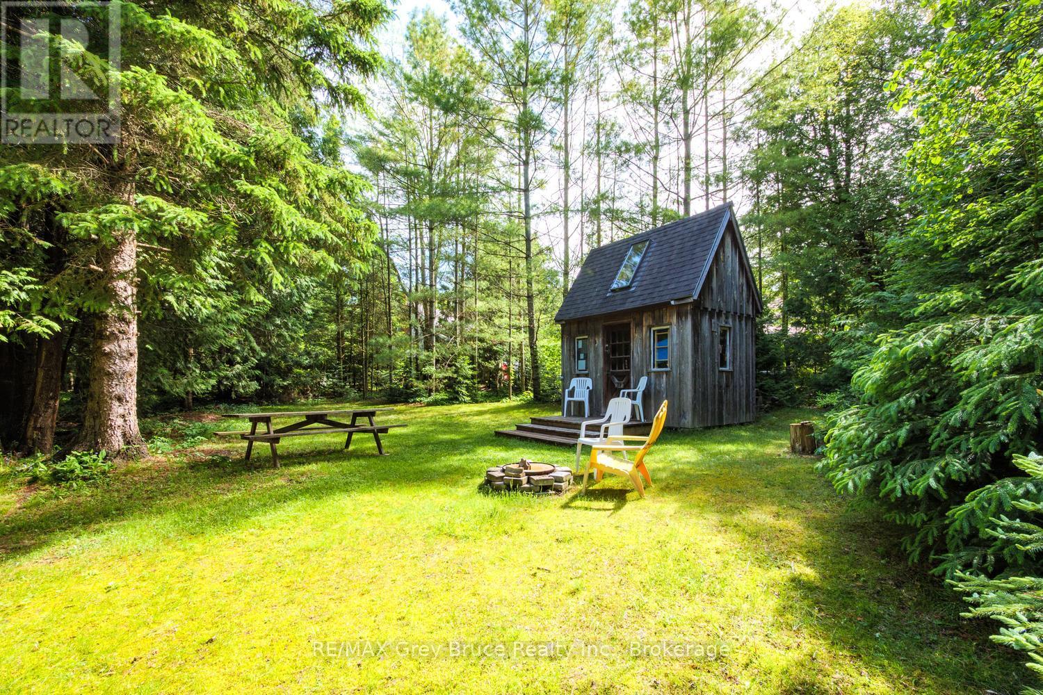 11 Eldridge Avenue, South Bruce Peninsula, Ontario  N0H 2G0 - Photo 27 - X13437918