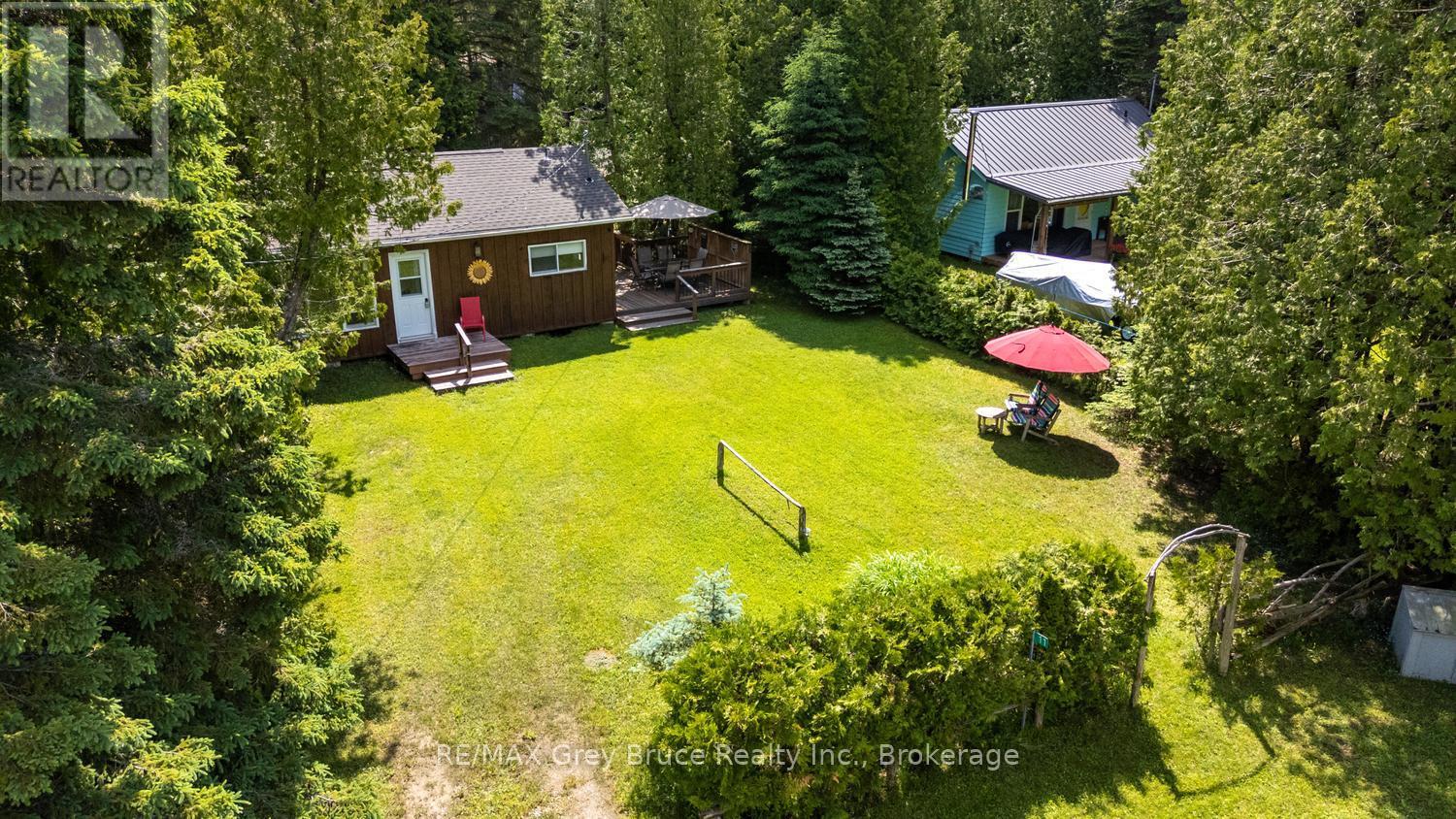 11 Eldridge Avenue, South Bruce Peninsula, Ontario  N0H 2G0 - Photo 44 - X13437918