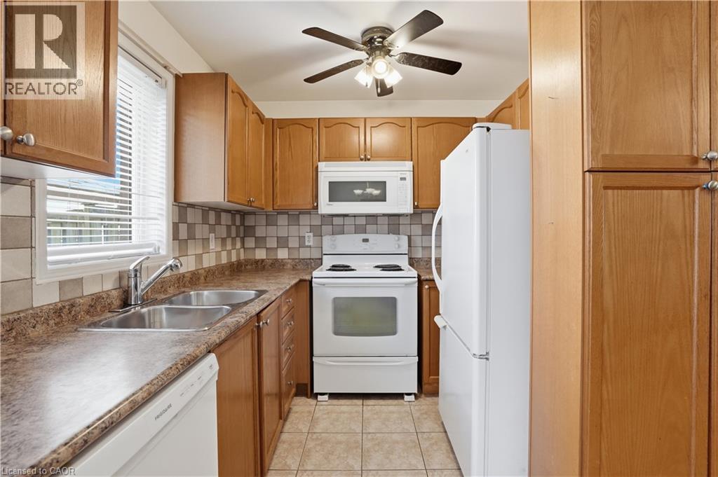 2393 Curtis Road, Burlington, Ontario  L7L 7M4 - Photo 12 - 40839120