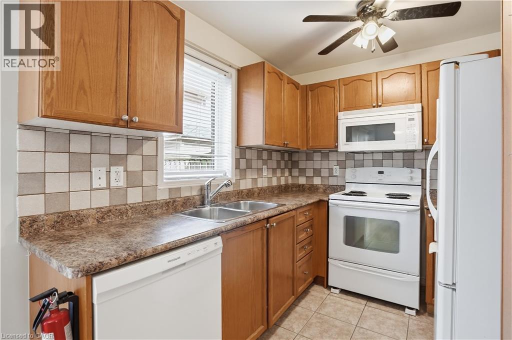 2393 Curtis Road, Burlington, Ontario  L7L 7M4 - Photo 13 - 40839120