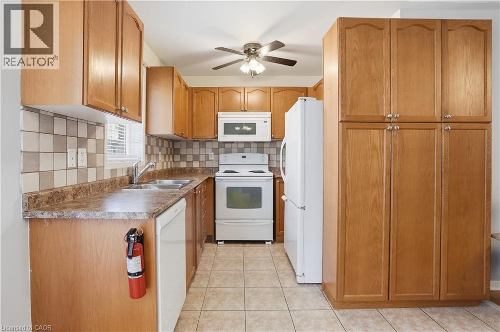 2393 Curtis Road, Burlington, Ontario  L7L 7M4 - Photo 15 - 40839120