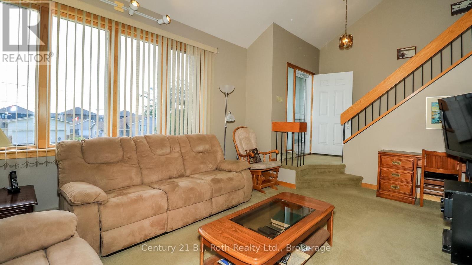 3332 Grayshott Drive, Severn, Ontario  L3V 0Y4 - Photo 12 - S13438308