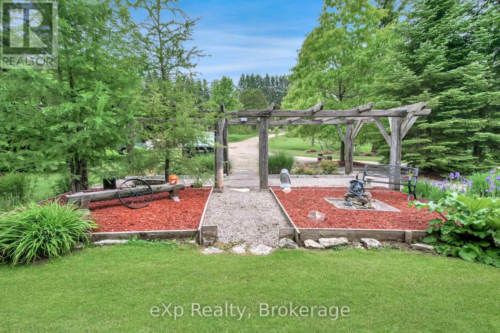 633598 Artemesia-Glenelg Townline, West Grey, Ontario  N0C 1K0 - Photo 4 - X13438012