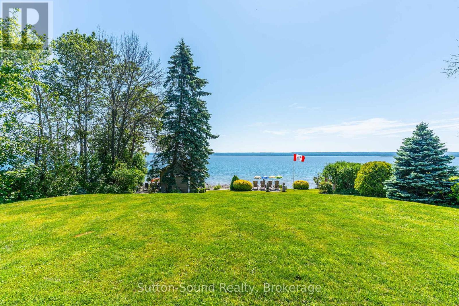 427 Balmy Beach Road, Georgian Bluffs, Ontario  N4K 5N4 - Photo 2 - X13438282