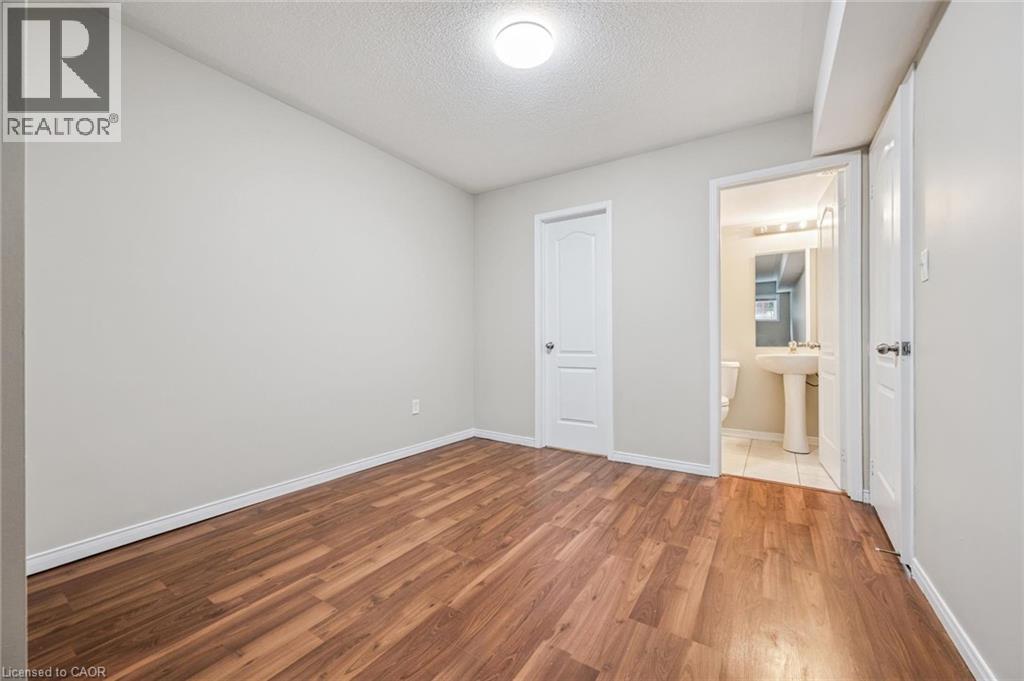 43 Hays Boulevard Unit# 4, Oakville, Ontario  L6H 0J1 - Photo 19 - 40839156
