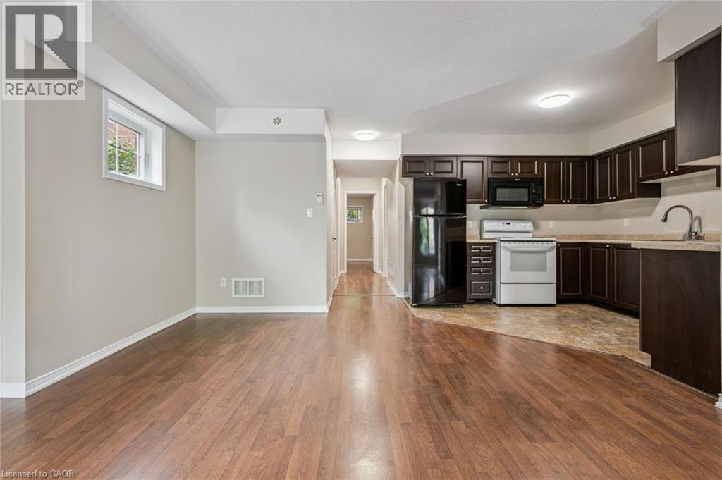 43 Hays Boulevard Unit# 4, Oakville, Ontario  L6H 0J1 - Photo 9 - 40839156