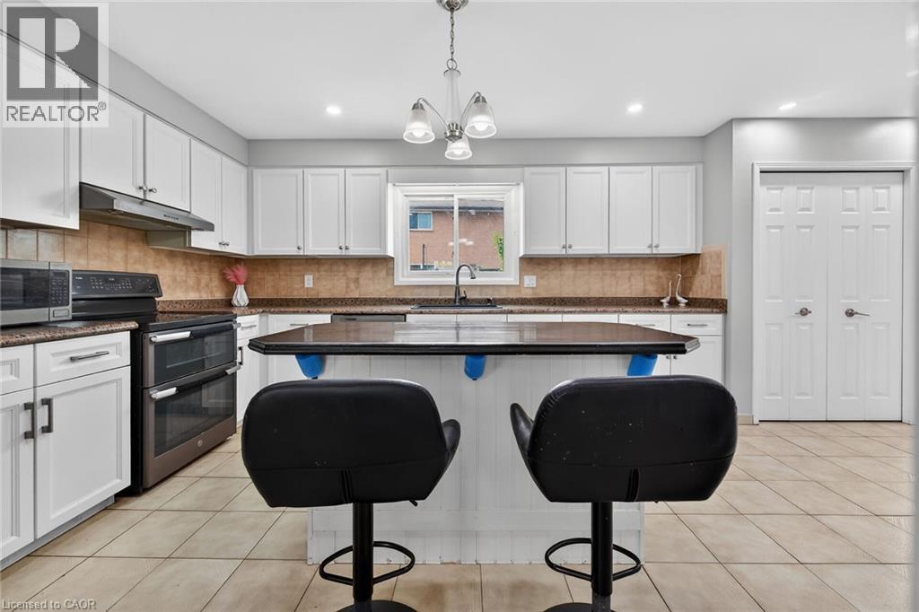 34 Capri Crescent, Hamilton, Ontario  L8E 4J7 - Photo 7 - 40838979