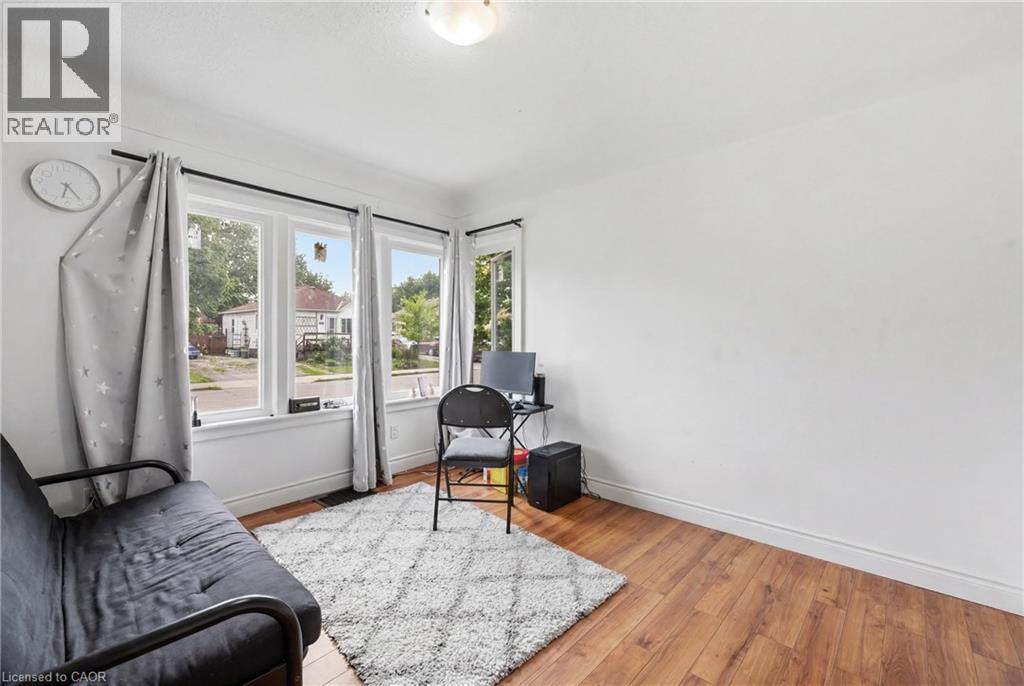 15 West 1st Street, Hamilton, Ontario  L9C 3B5 - Photo 10 - 40839056