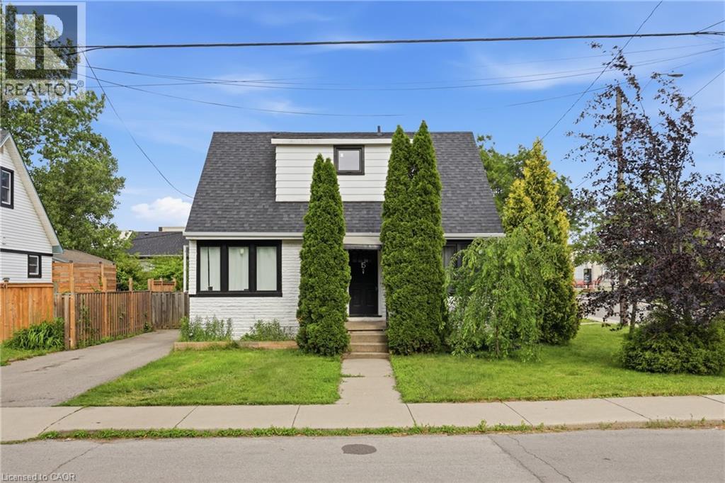 15 West 1st Street, Hamilton, Ontario  L9C 3B5 - Photo 2 - 40839056