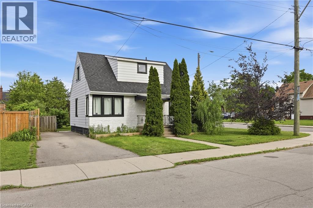 15 West 1st Street, Hamilton, Ontario  L9C 3B5 - Photo 3 - 40839056