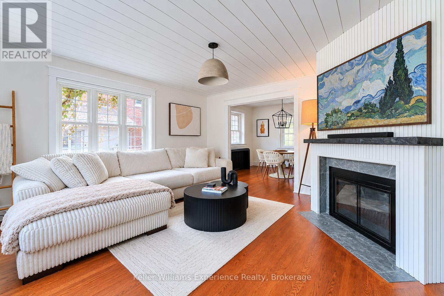 211 5th Street E, Owen Sound, Ontario  N4K 1C6 - Photo 6 - X13438560
