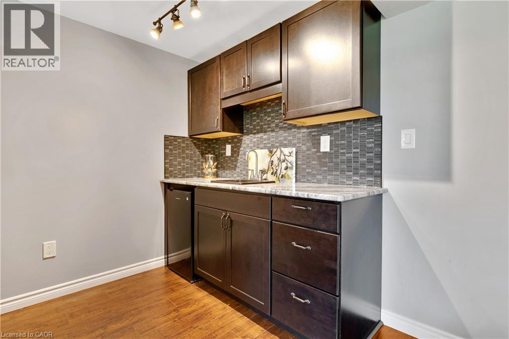 298 Garth Massey Drive, Cambridge, Ontario  N1T 2K3 - Photo 37 - 40839434