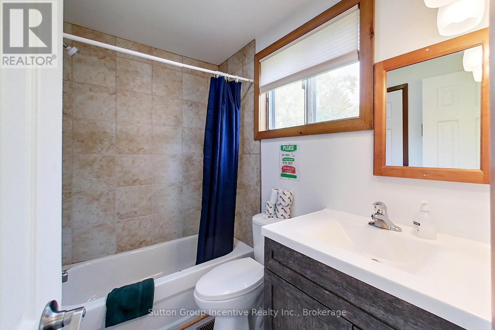 151 Tyrolean Lane, Blue Mountains, Ontario  L9Y 0N3 - Photo 18 - X13438820