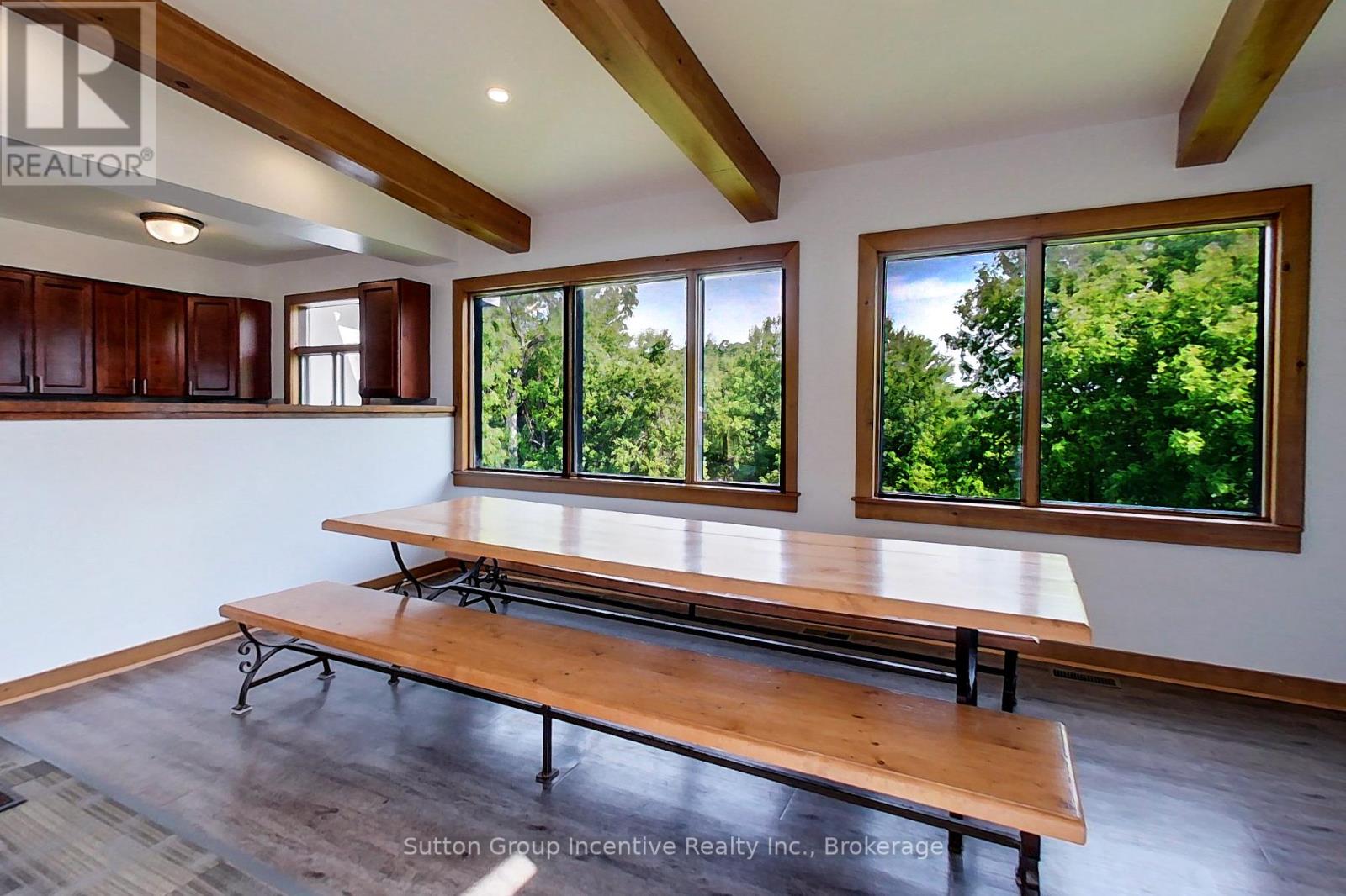 151 Tyrolean Lane, Blue Mountains, Ontario  L9Y 0N3 - Photo 6 - X13438820