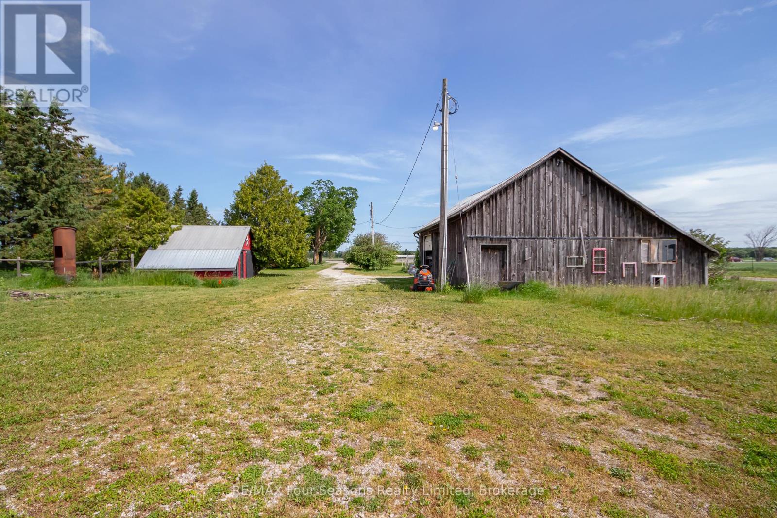 5803 26 Highway, Clearview, Ontario  L0M 1S0 - Photo 31 - S13439086