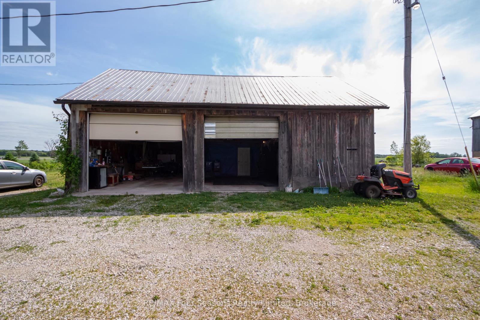 5803 26 Highway, Clearview, Ontario  L0M 1S0 - Photo 32 - S13439086
