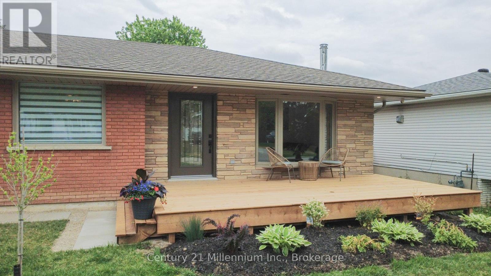 101 Albert Street, Arran-Elderslie, Ontario  N0G 2N0 - Photo 3 - X13439208