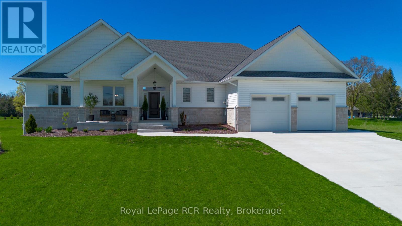 22 Nickason Drive, Arran-Elderslie, Ontario  N0H 1A0 - Photo 2 - X13439258