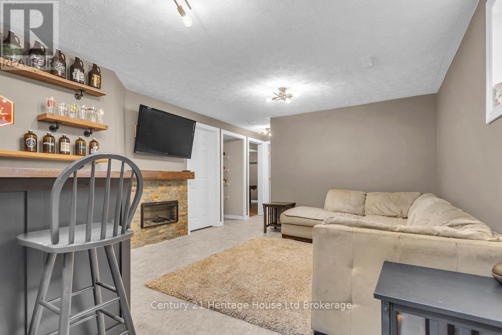 14 Herford Street, Tillsonburg, Ontario  N4G 4V2 - Photo 22 - X13439652