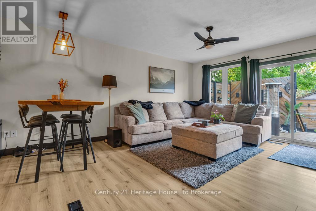 14 Herford Street, Tillsonburg, Ontario  N4G 4V2 - Photo 5 - X13439652