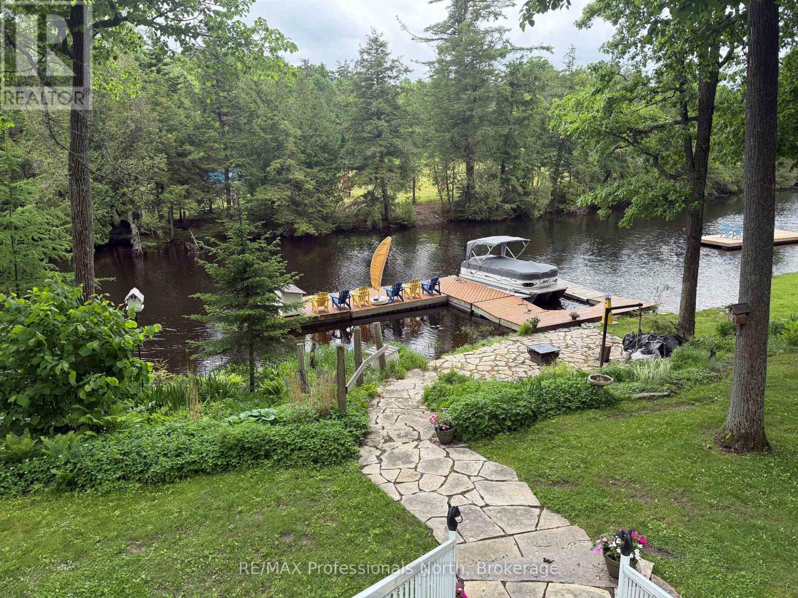 22 Knowles Crescent E, Seguin, Ontario  P0C 1J0 - Photo 35 - X13439748