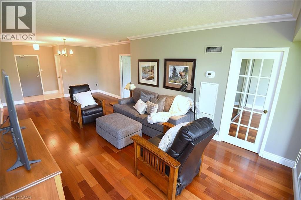 1201 North Shore Boulevard E Unit# 108, Burlington, Ontario  L7S 1Z5 - Photo 10 - 40839416