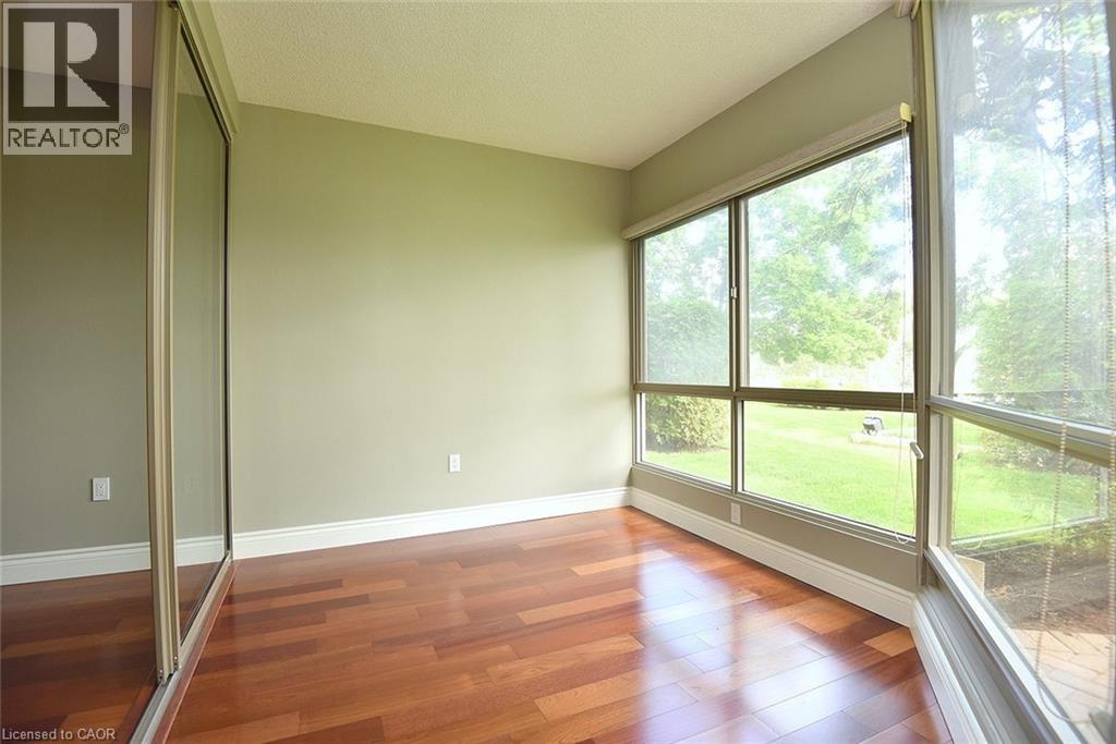 1201 North Shore Boulevard E Unit# 108, Burlington, Ontario  L7S 1Z5 - Photo 18 - 40839416