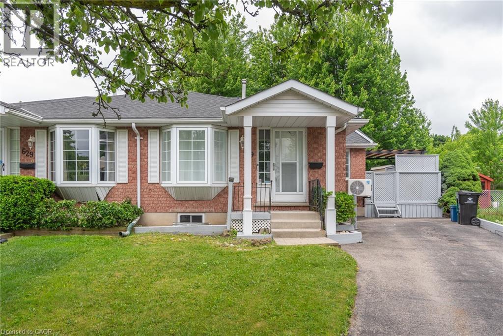 629 Settlersfield Court Unit# B, Waterloo, Ontario  N2T 2K6 - Photo 3 - 40839319