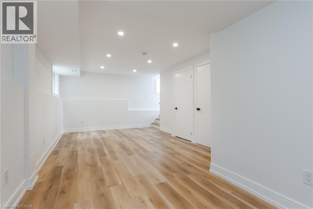629 Settlersfield Court Unit# B, Waterloo, Ontario  N2T 2K6 - Photo 30 - 40839319