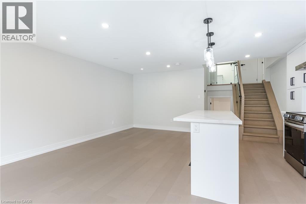 629 Settlersfield Court Unit# B, Waterloo, Ontario  N2T 2K6 - Photo 9 - 40839319